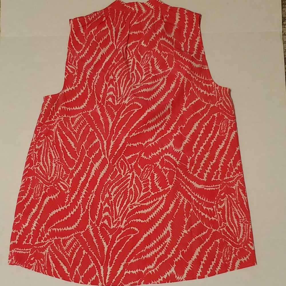 Lilly Pulitzer - Picture 4 of 4